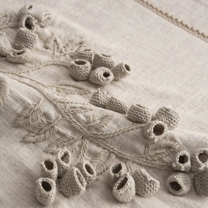 کاور ماسال گلدوزی شده