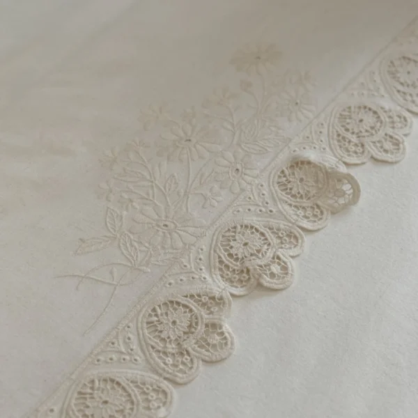 سرویس ملحفه Amanda دونفره کینگ سایز برند ecocotton - Image 4