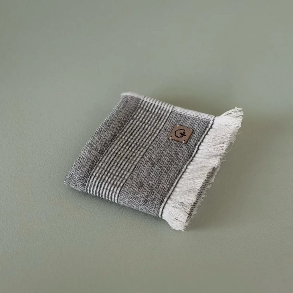 حوله هاسنا طوسی تیره سایز 50*30