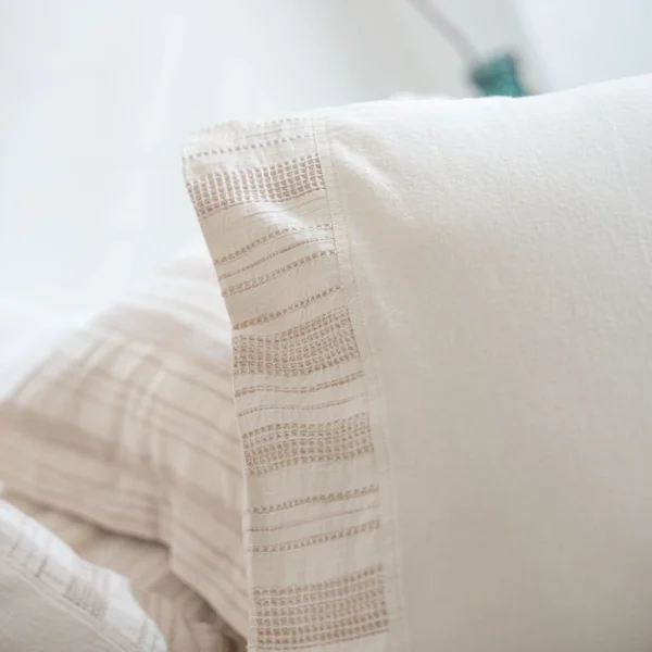 سرویس ملحفه Ikra دونفره کینگ سایز برند ecocotton