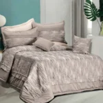 چیدمان تخت با سرویس لحاف روتختی کلارا برند ازدیلیم