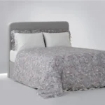 چیدمان تخت با سرویس ملحفه دونفره اکوکتان مدل لادین