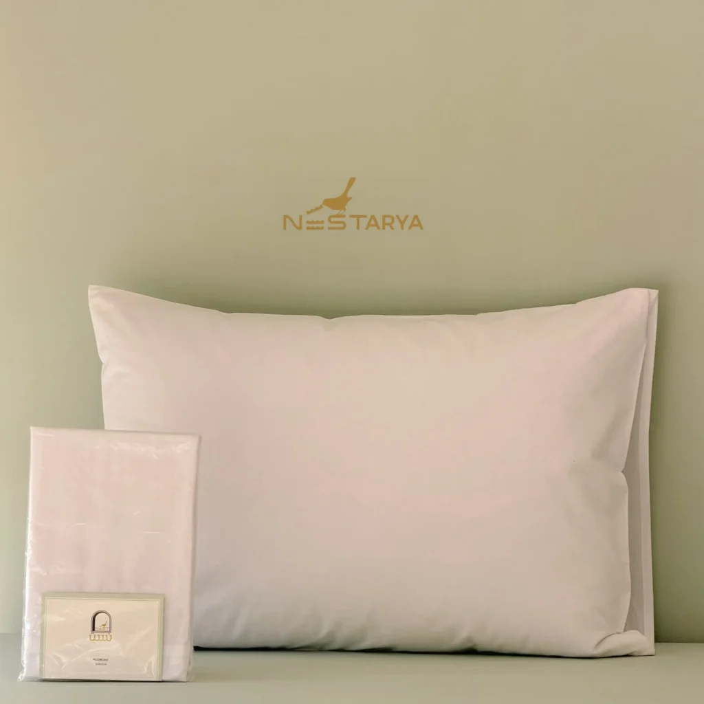 وبالشی ساده سفید برند نست