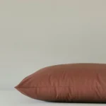 روبالشی قهوه ای