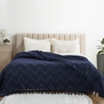 پیکه ناومی سرمه ای