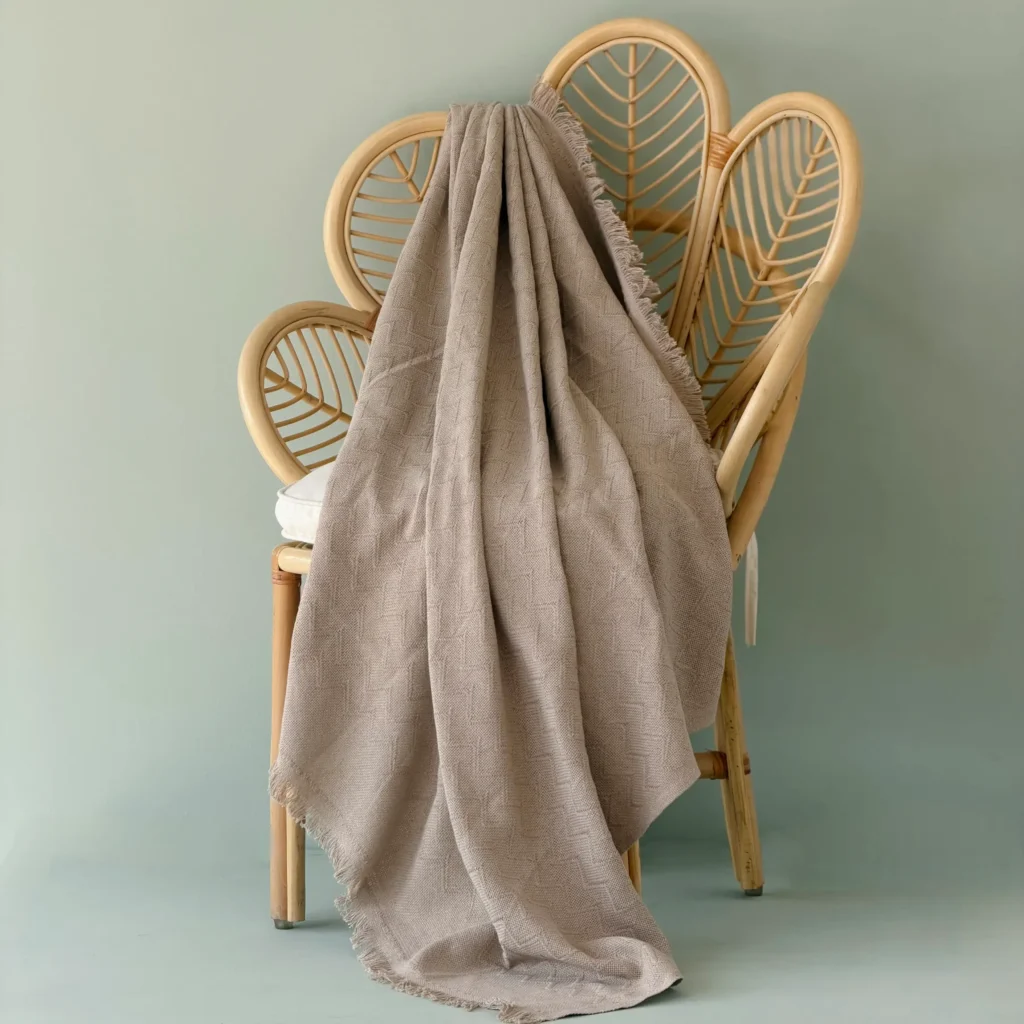 شال مبل دنیز بژ
